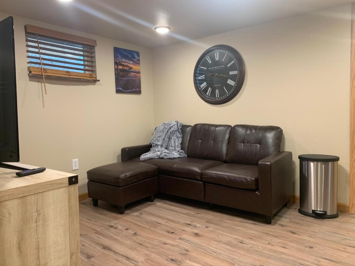 Dillon Ave Homes Шаєнн Номер фото